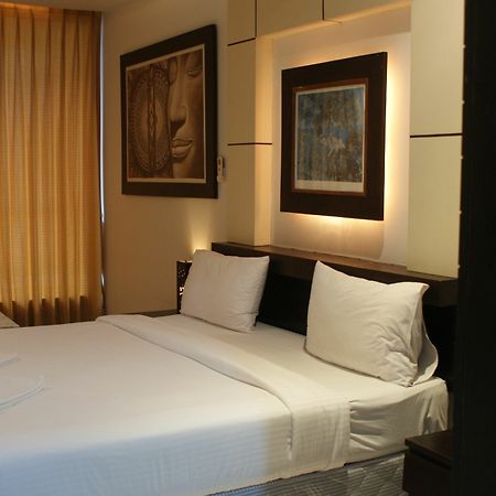 New International Guest House Patong Экстерьер фото